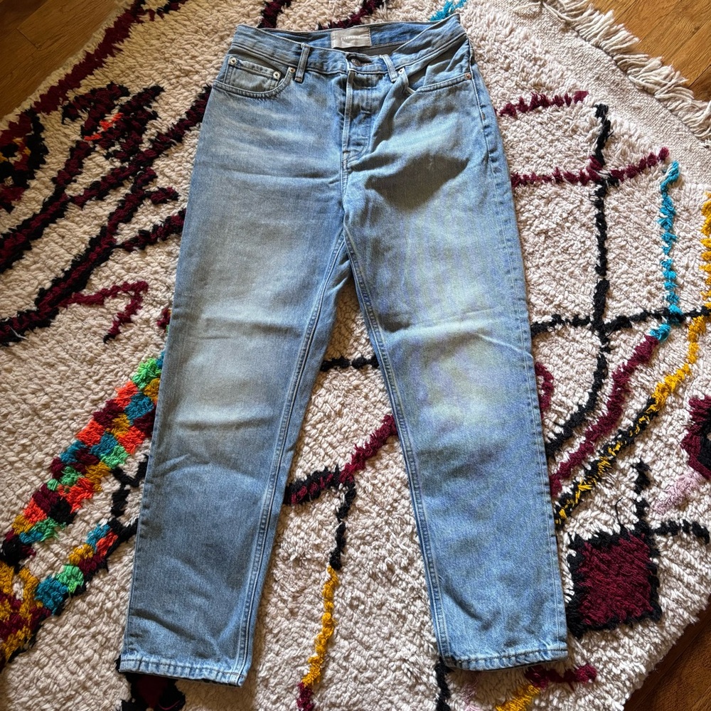 Everlane 90s Cheeky Jean High Rise Light Wash Denim
